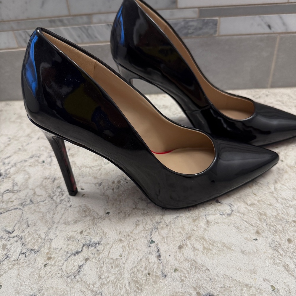 Mix No 6  - Danyah - Black  shiny‎ Heels with red & black soles size 9M